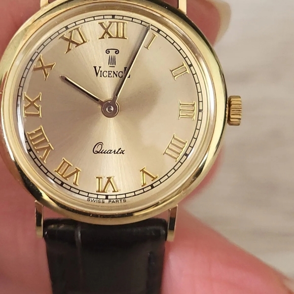 Vicence 14k Gold-Milor and Black Leather Watch - Picture 4 of 9